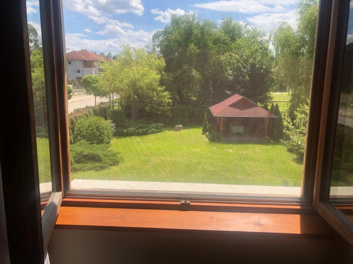 Zalakarosi Egerfa Nyaralohaz Foeldszinti Es Emeleti Apartman Exterior foto