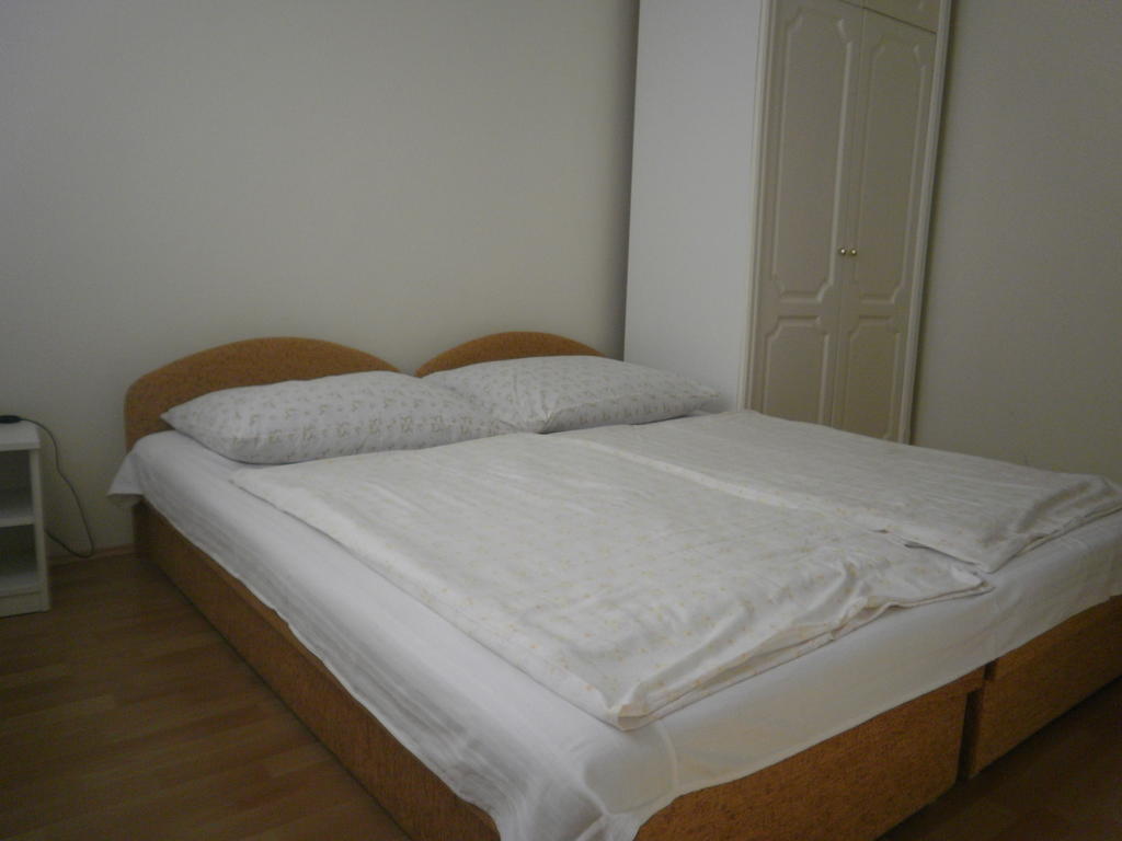 Zalakarosi Egerfa Nyaralohaz Foeldszinti Es Emeleti Apartman Cameră foto